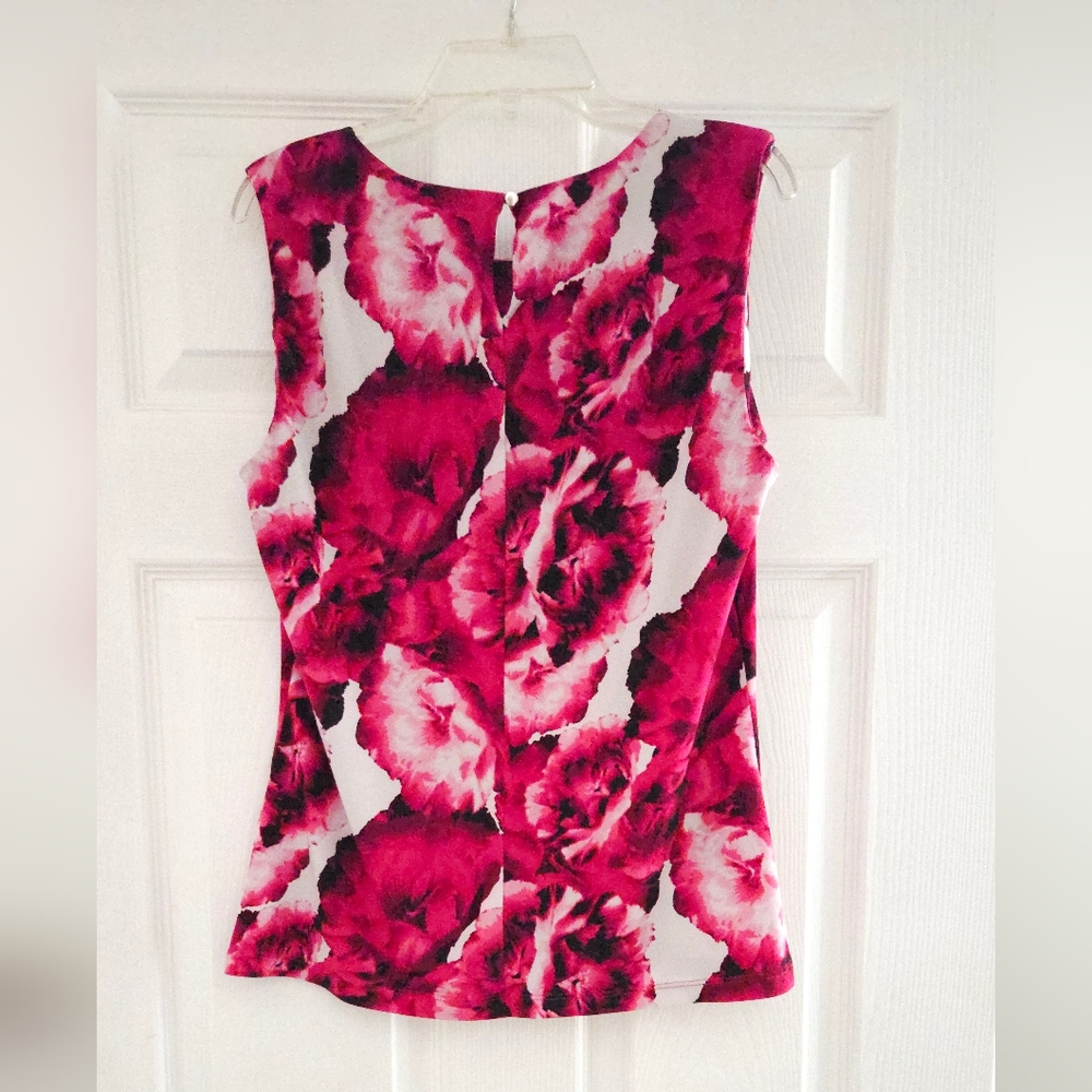 Calvin Klein Women's Sleeveless Round Neck Top M Size Floral Design